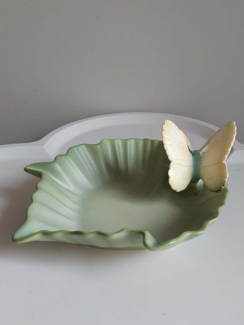 1982 Fitz & Floyd Green Ceramic Dish with Elegant Butterfly